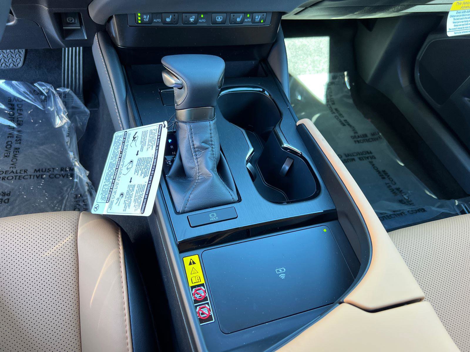 New 2025 Lexus ES 350 w/ Premium Package image 25