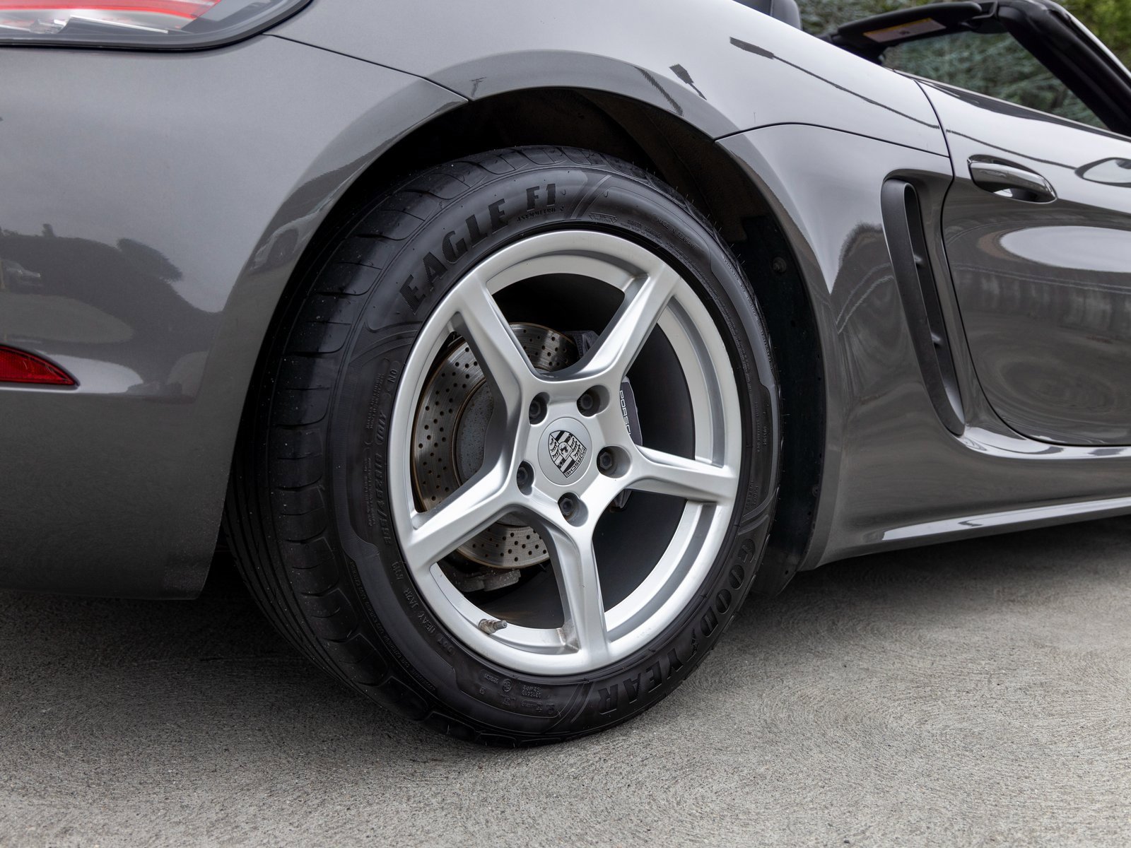 Certified 2017 Porsche 718 Boxster image 13