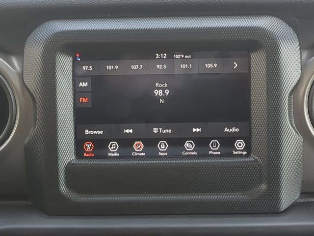 Used 2022 Jeep Gladiator Sport AWD/4WD image 19