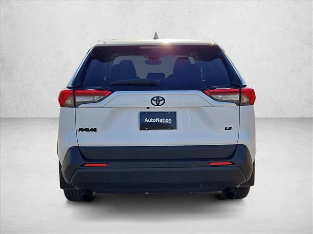 Used 2024 Toyota RAV4 LE image 7