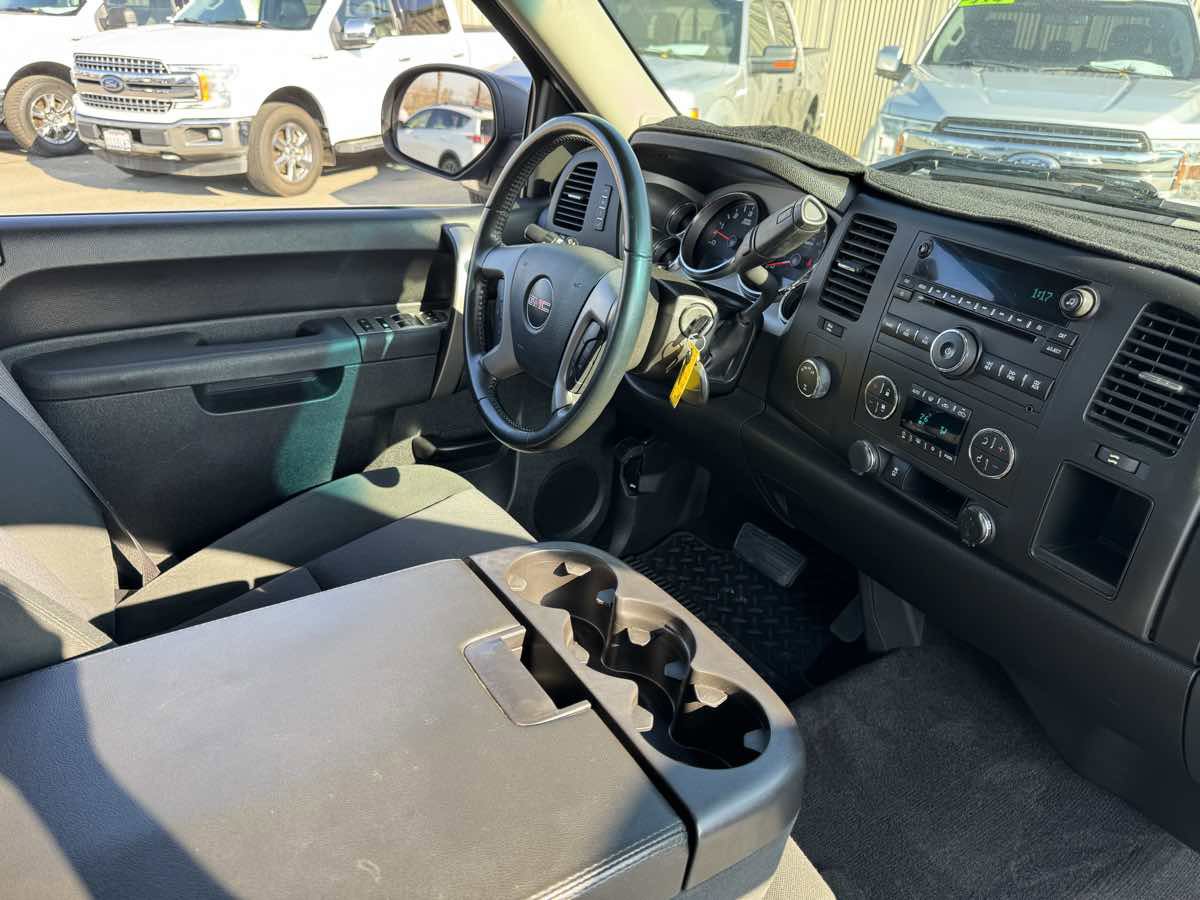 Used 2013 GMC Sierra 1500 SLE w/ Power Tech Package image 17