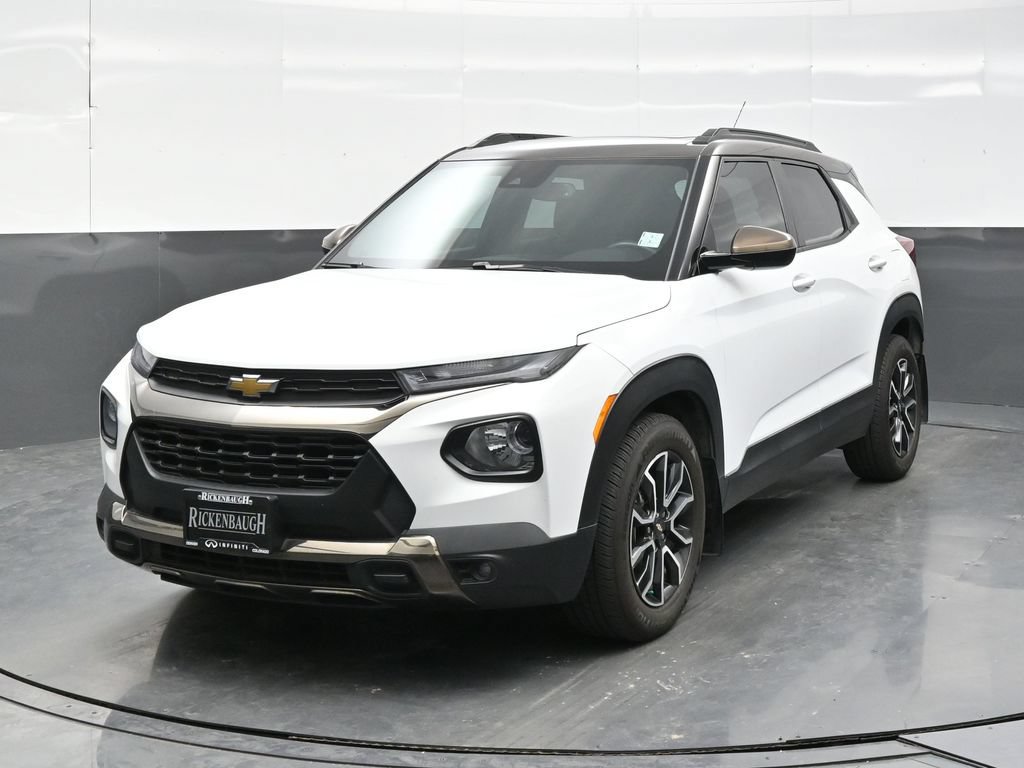 Used 2021 Chevrolet TrailBlazer ACTIV w/ Sun and Liftgate Package FWD image 2