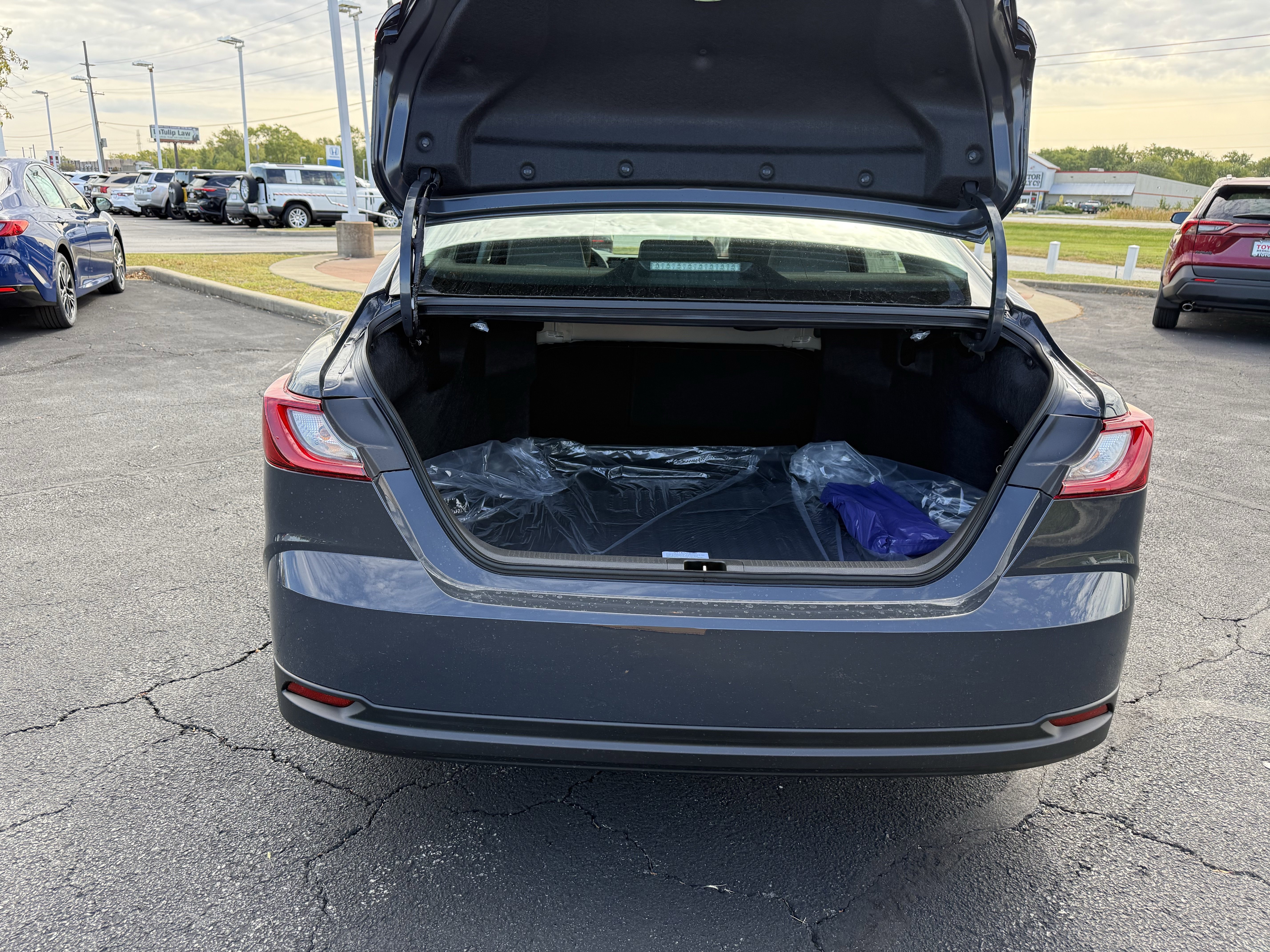 New 2026 Toyota Camry LE w/ Convenience Package image 4