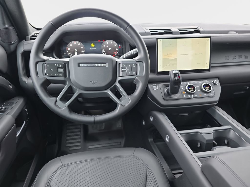 Certified 2025 Land Rover Defender 110 S AWD/4WD image 15
