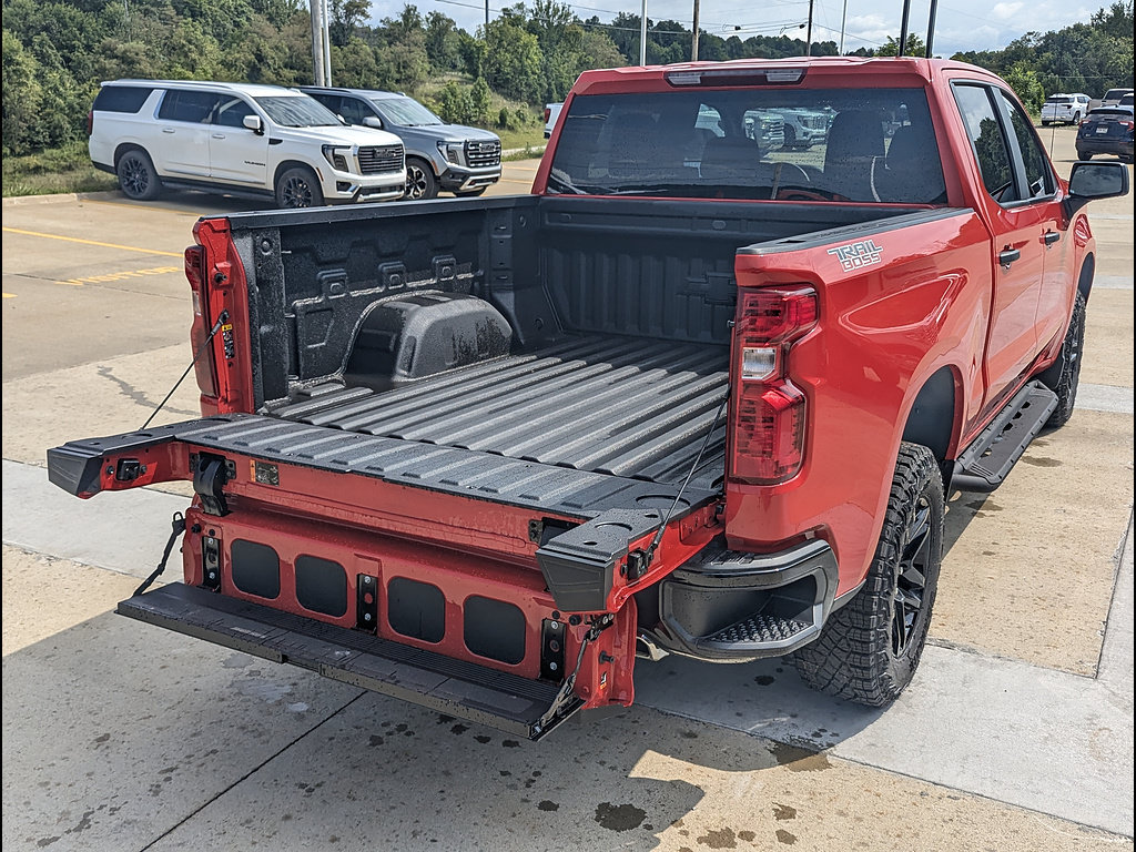 New 2026 Chevrolet Silverado 1500 Custom Trail Boss AWD/4WD image 13