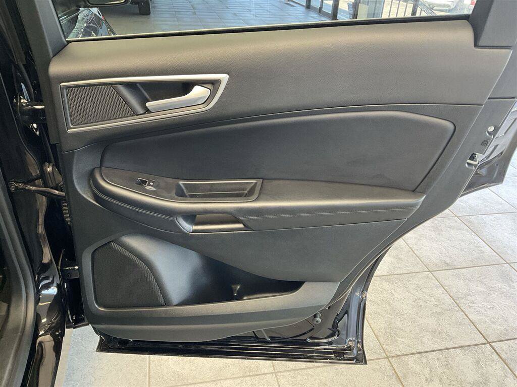 Used 2023 Ford Edge SEL w/ Convenience Package AWD/4WD image 15