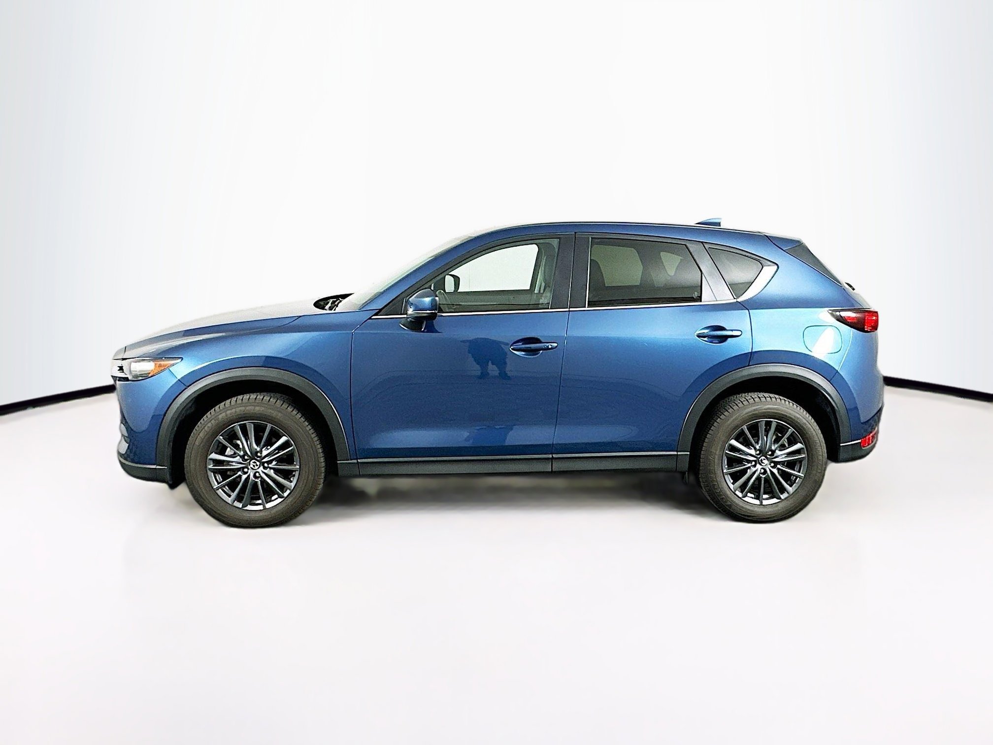 Used 2021 MAZDA CX-5 Touring AWD/4WD image 4