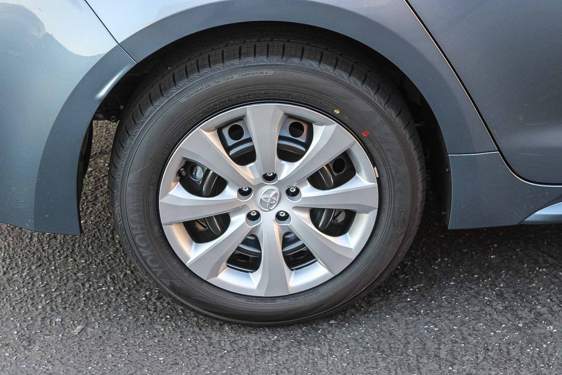 New 2026 Toyota Corolla LE FWD image 12