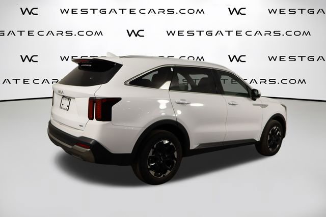 Used 2024 Kia Sorento S image 38