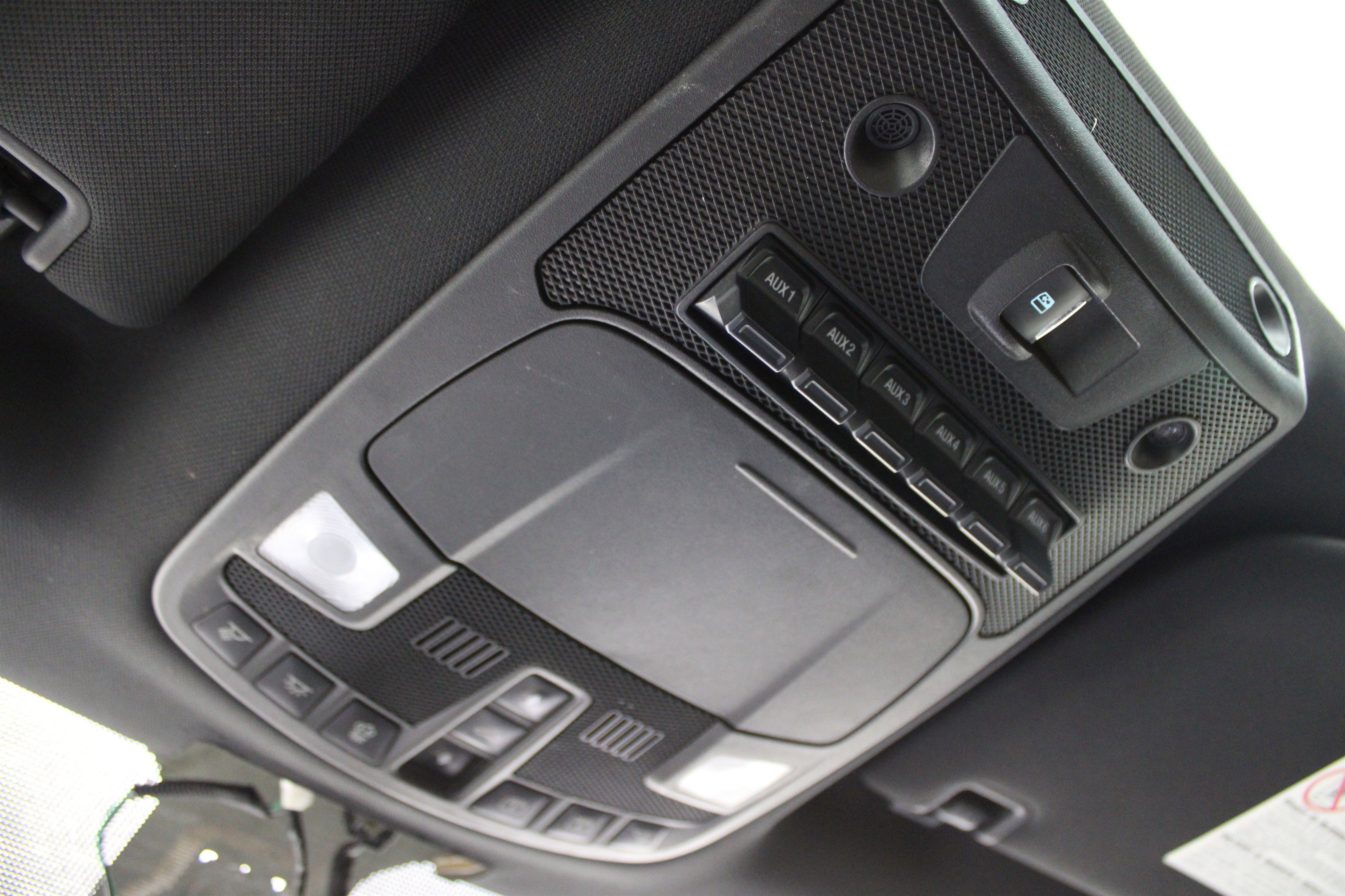 Used 2018 Ford F450 Platinum w/ Platinum Ultimate Package AWD/4WD image 19