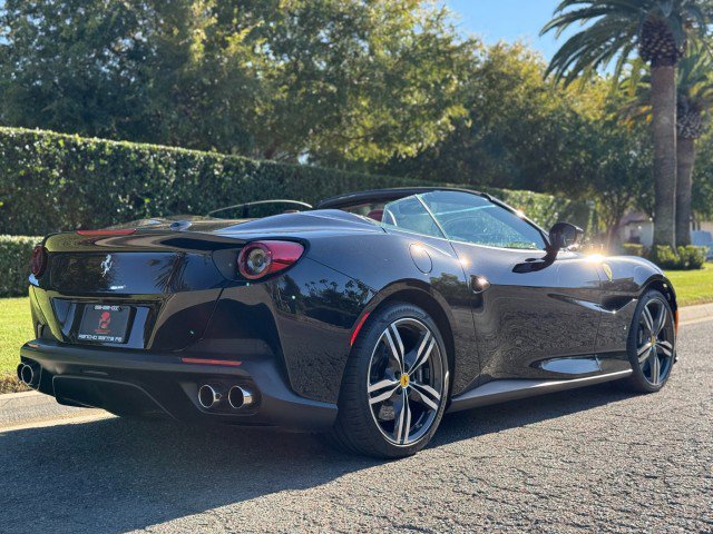 Used 2019 Ferrari Portofino RWD image 7