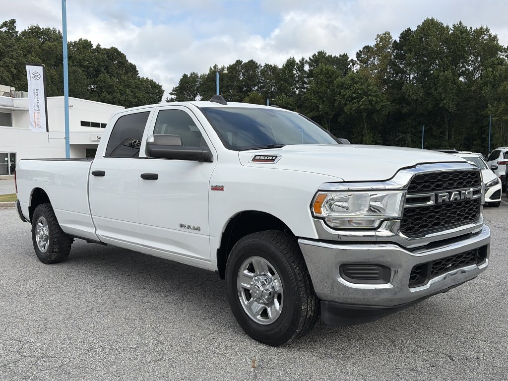Used 2022 RAM 2500 Tradesman w/ Chrome Appearance Group RWD image 24