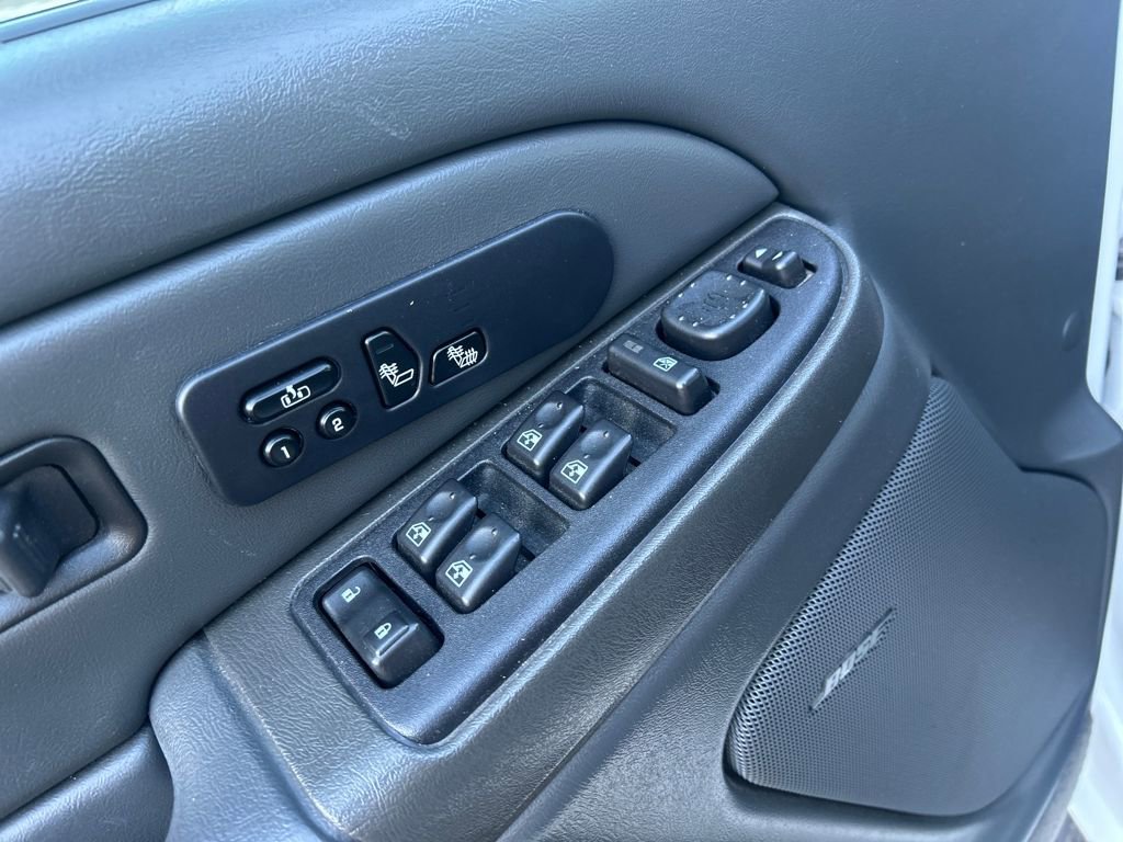 Used 2005 Chevrolet Silverado 3500 LT w/ Heavy-Duty Power Package image 18