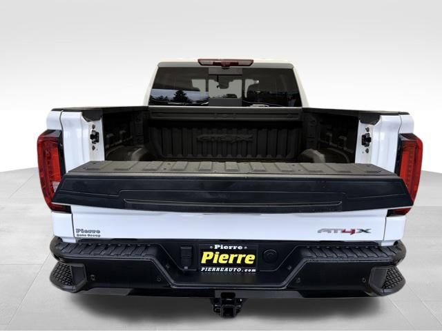 Used 2024 GMC Sierra 1500 AT4X image 4