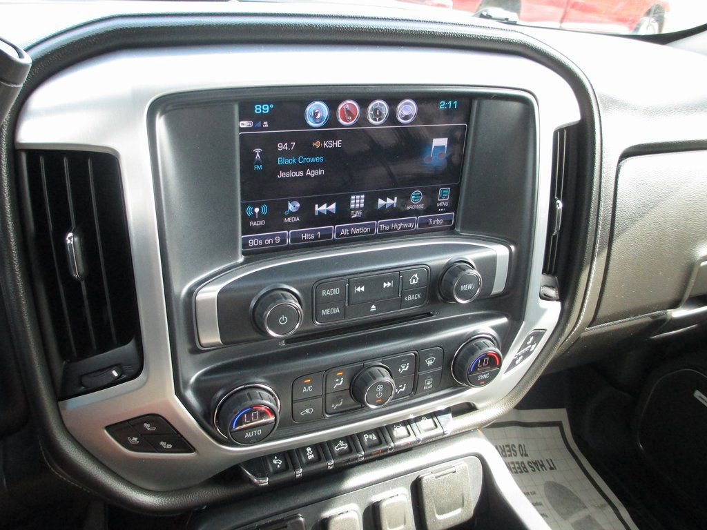 Used 2017 GMC Sierra 1500 SLT image 28