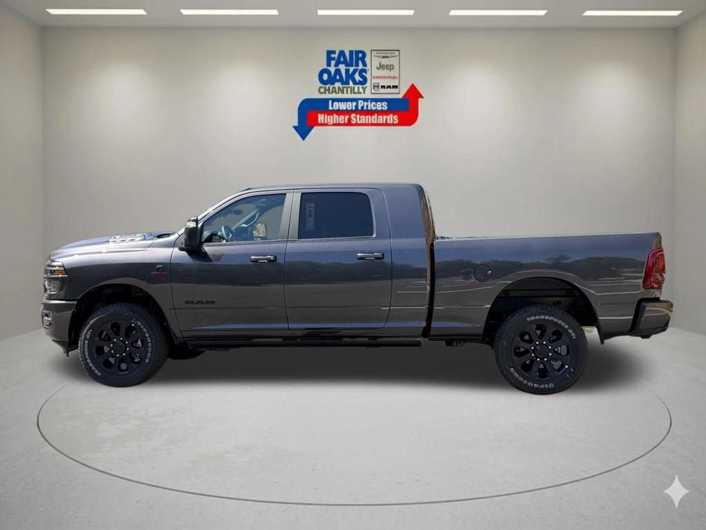 New 2026 RAM 2500 Laramie AWD/4WD image 10