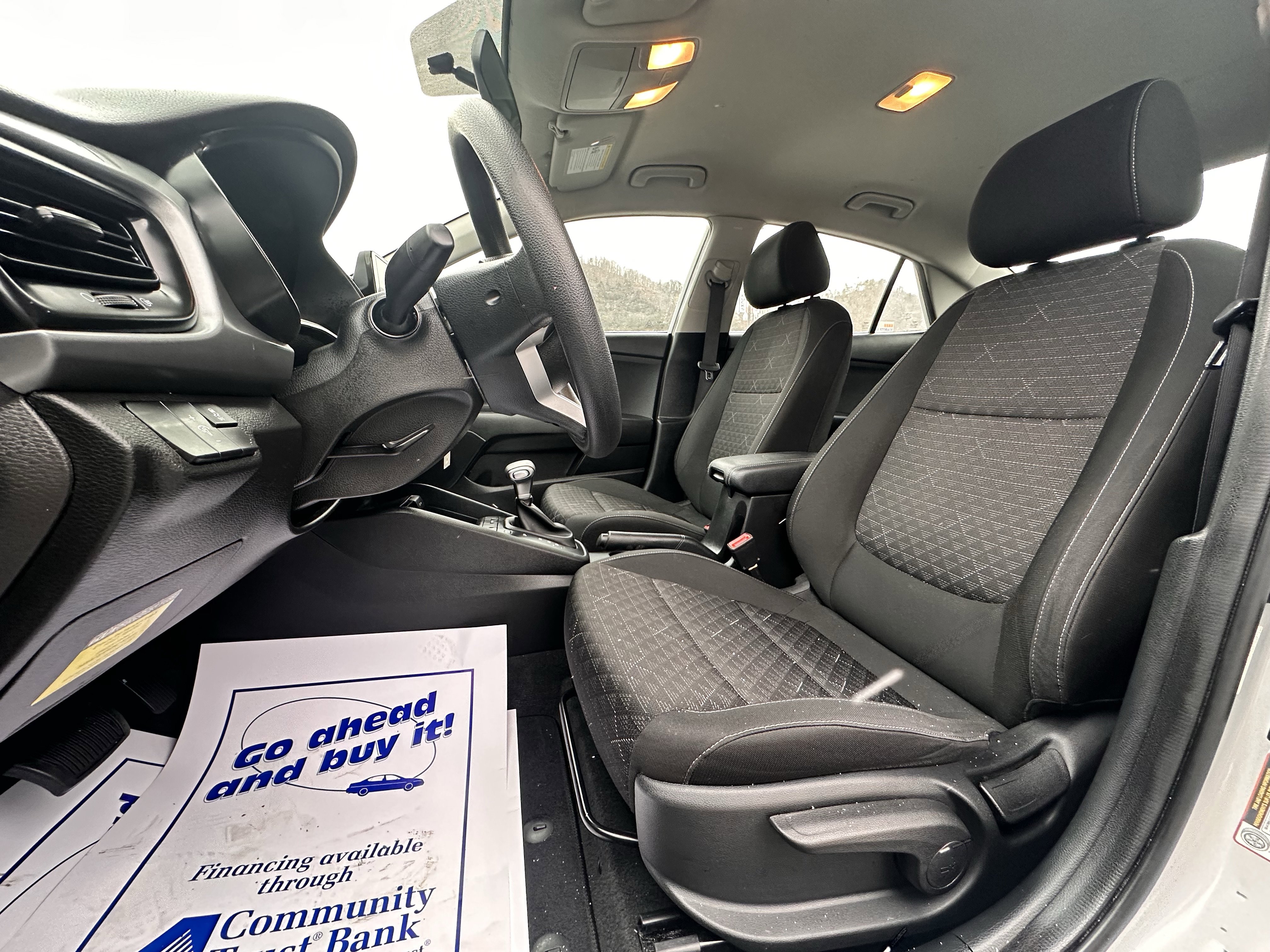 Used 2022 Kia Rio S image 6