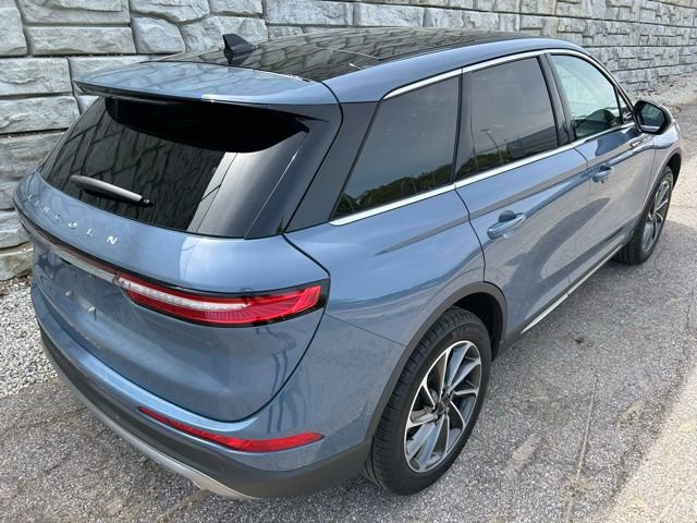 Used 2024 Lincoln Corsair AWD w/ Equipment Group 101A image 5