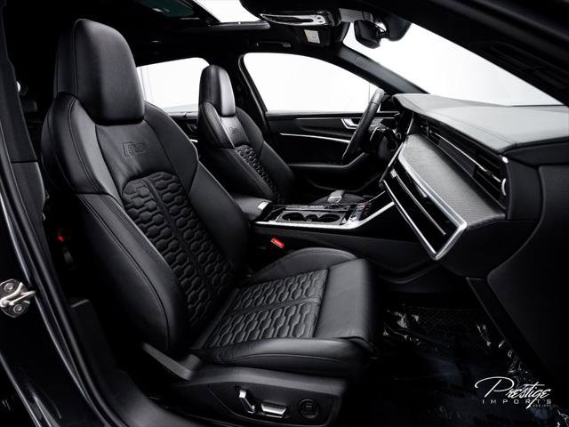 Used 2022 Audi RS 6 AWD/4WD image 39