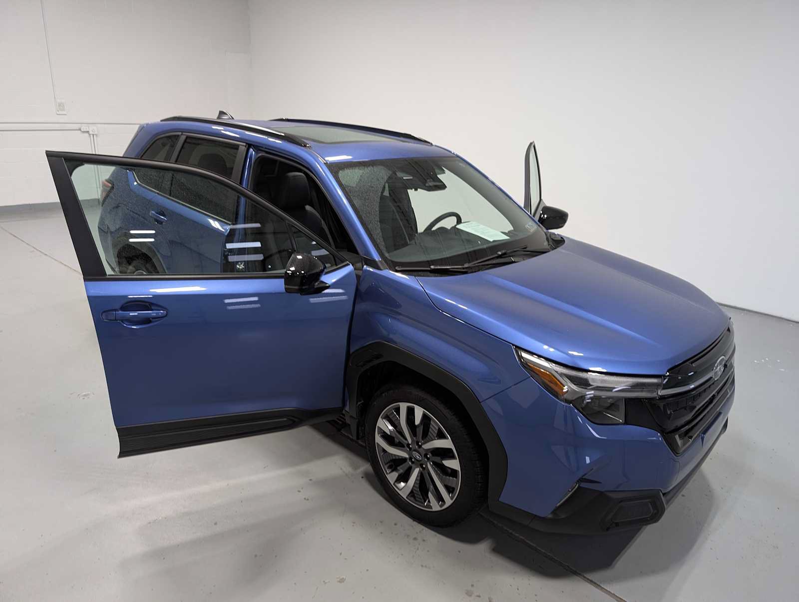 Used 2026 Subaru Forester Touring AWD/4WD image 16