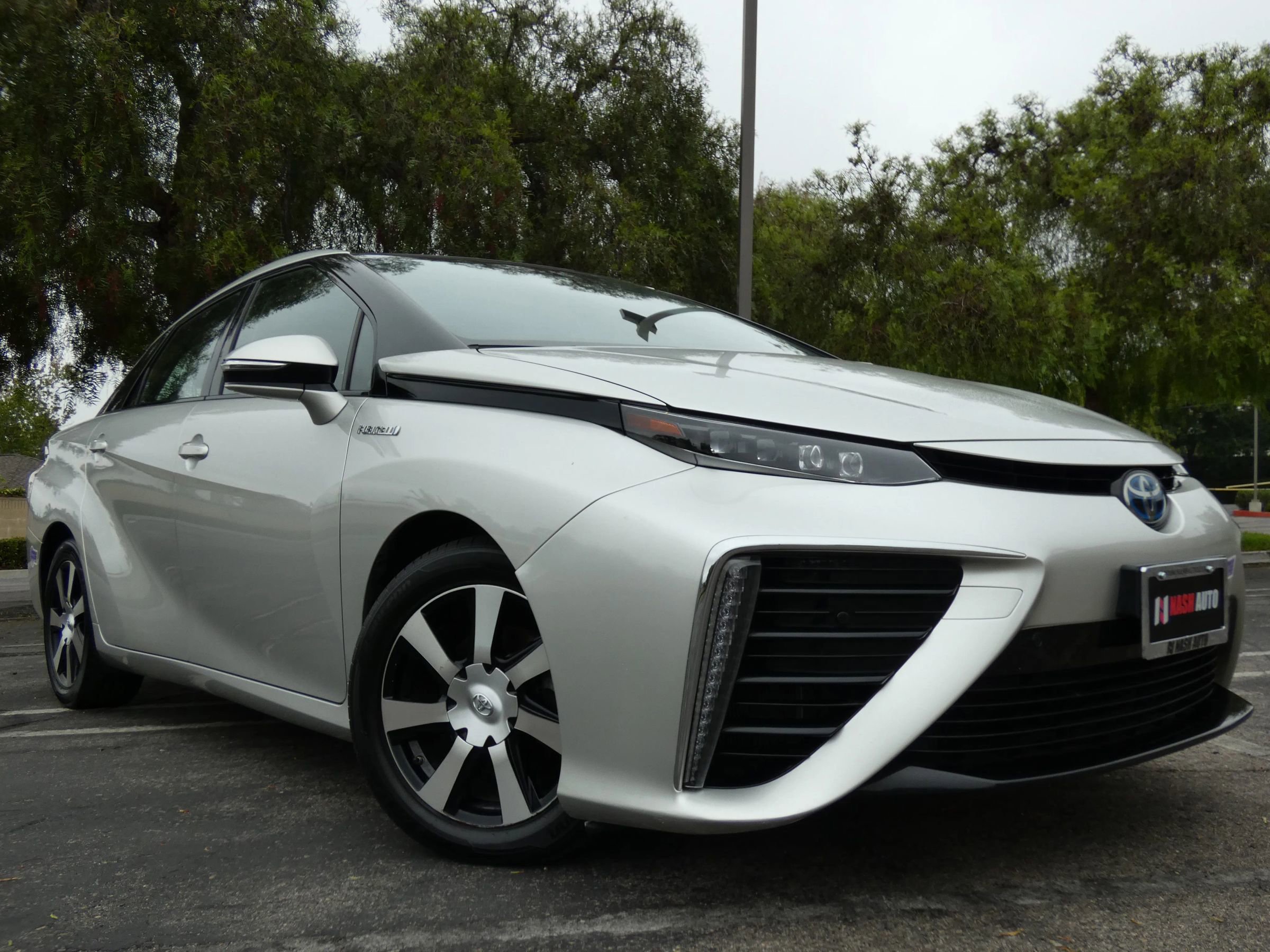 Used 2019 Toyota Mirai image 21