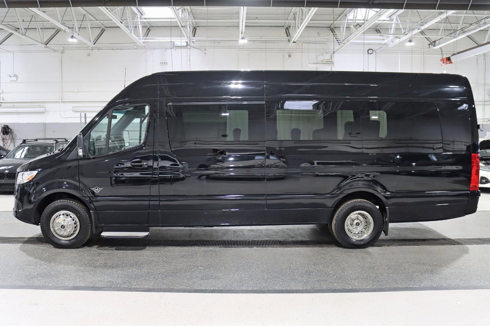 Used 2023 Mercedes-Benz Sprinter 3500 image 5