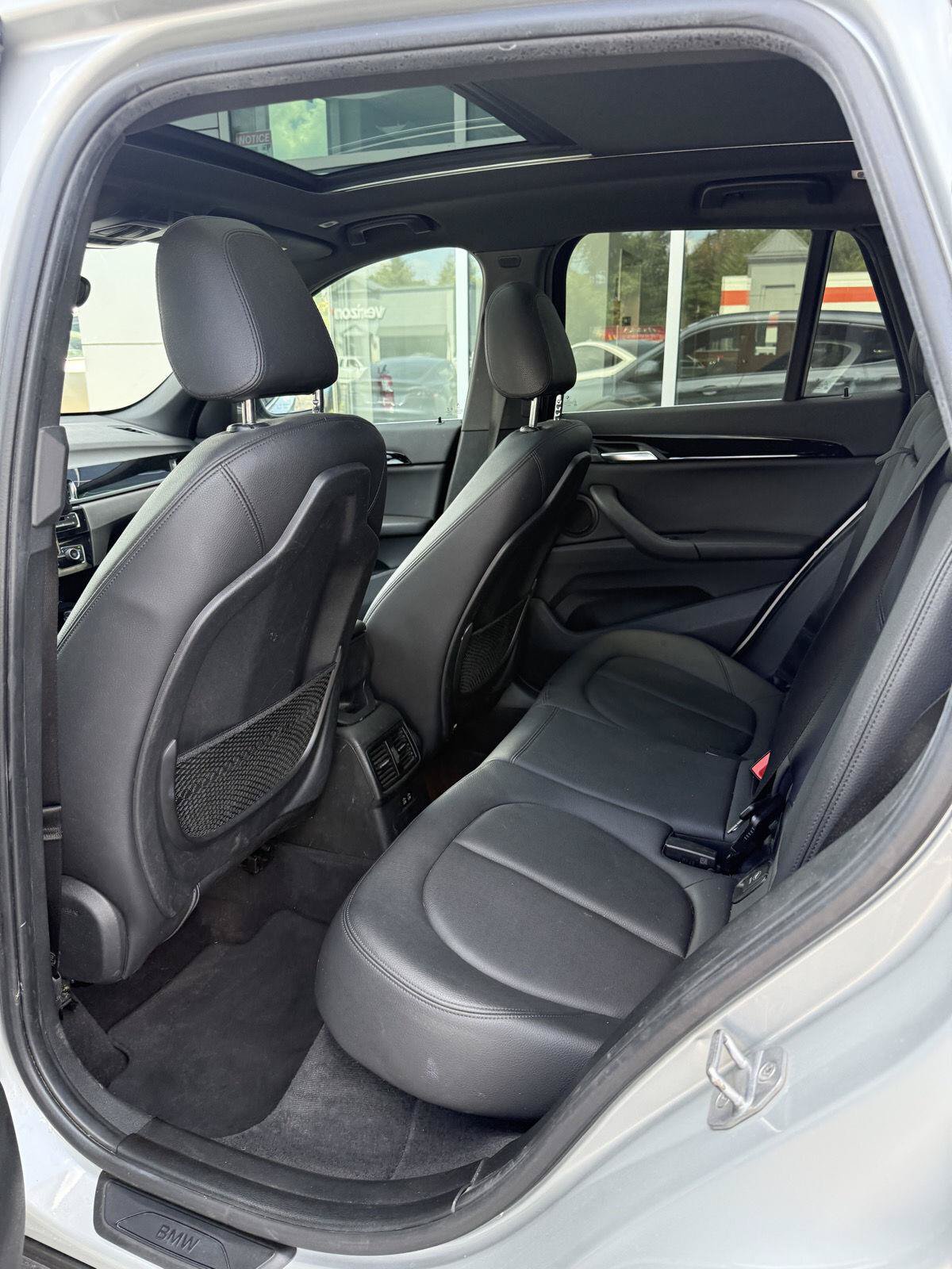 Used 2018 BMW X1 xDrive28i w/ Premium Package AWD/4WD image 25