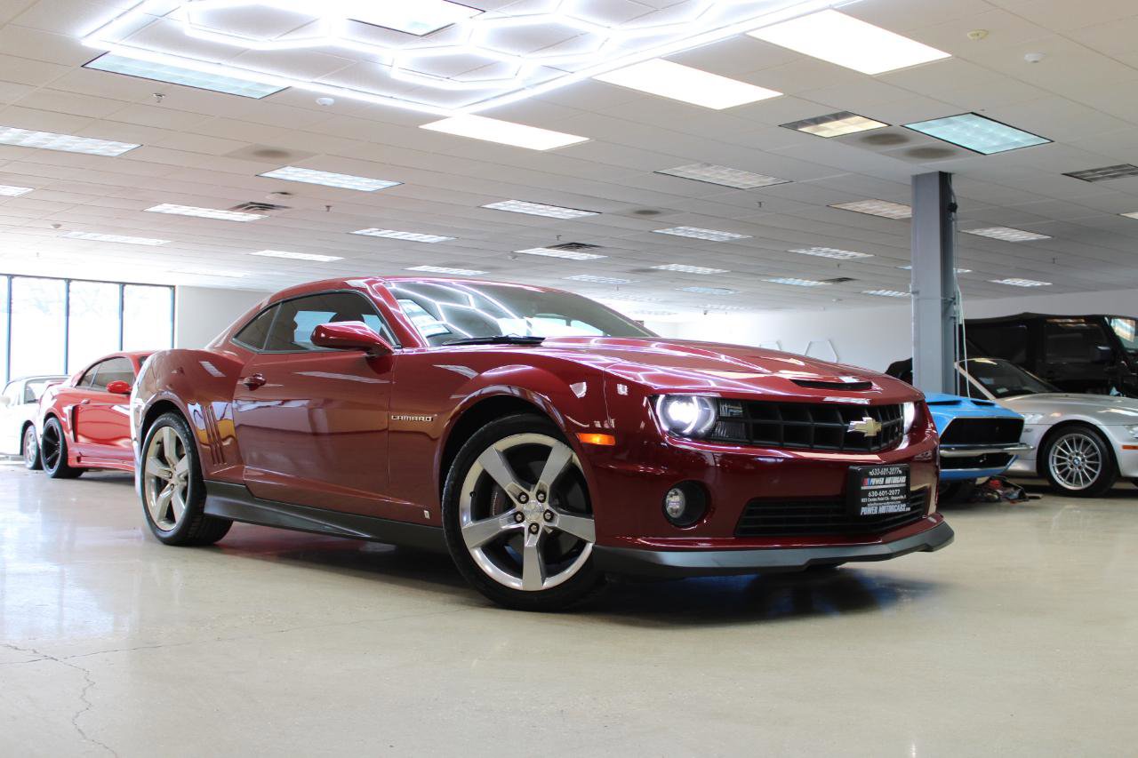 Used 2010 Chevrolet Camaro SS w/ LPO, Ground Effects Package image 2
