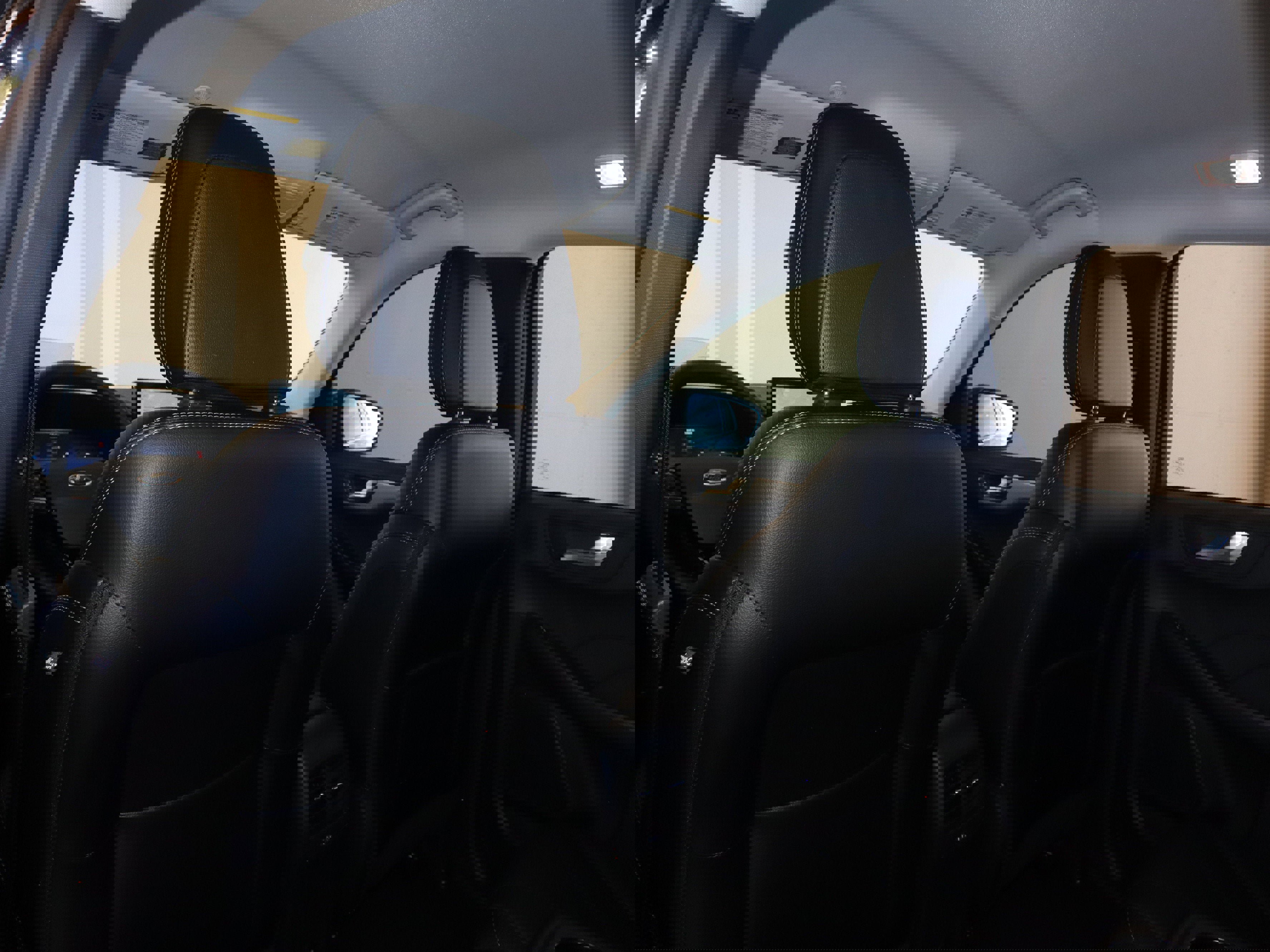 New 2025 Ford Escape SE w/ PHEV Premium Package image 35