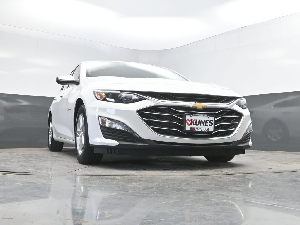 Used 2024 Chevrolet Malibu LT FWD image 32
