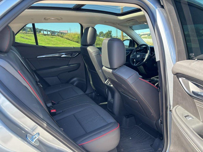 Used 2023 Buick Envision Essence w/ Sport Touring Package AWD/4WD image 13