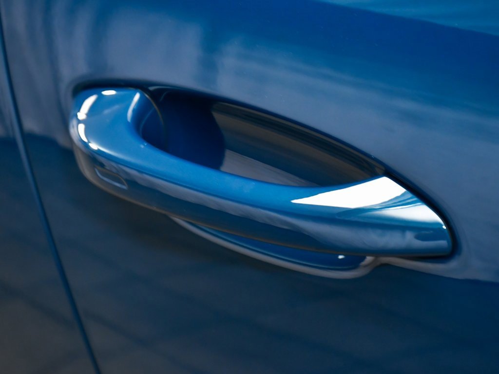 Used 2024 Porsche Cayenne S image 23