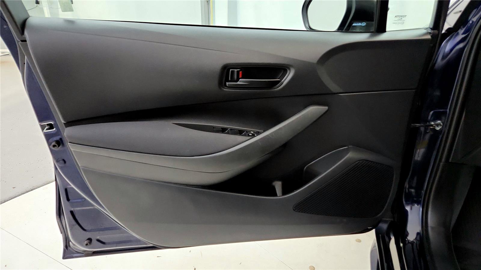 Certified 2023 Toyota Corolla LE image 22