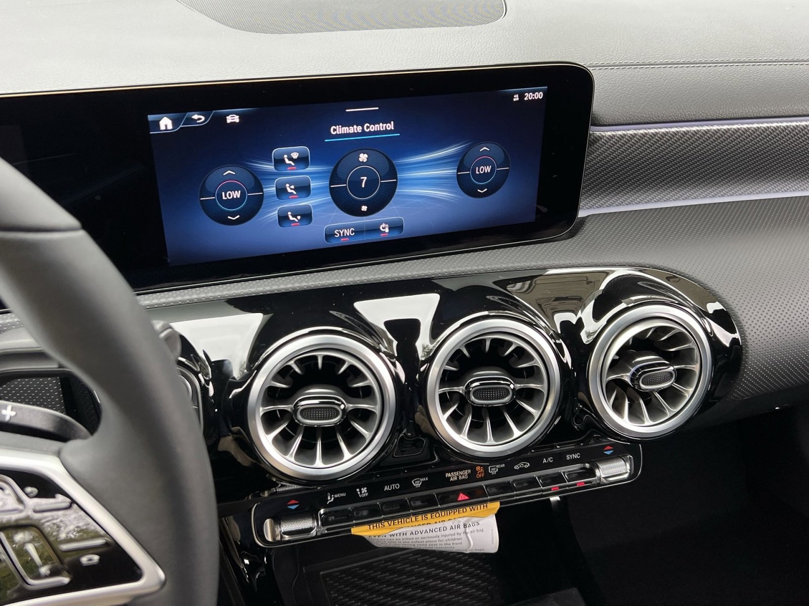 Certified 2025 Mercedes-Benz CLA 250 4MATIC image 19