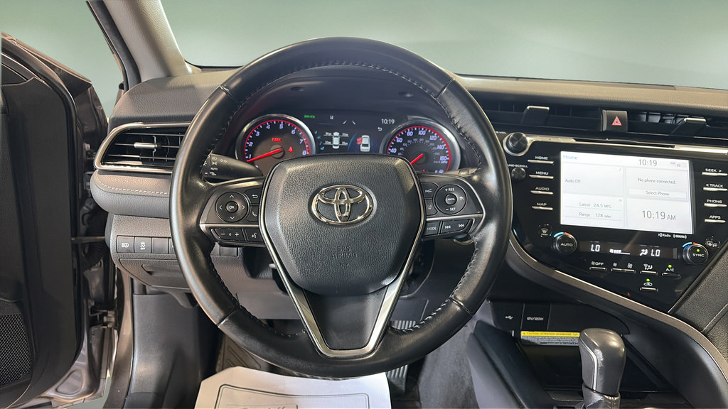 Used 2020 Toyota Camry XSE FWD image 26
