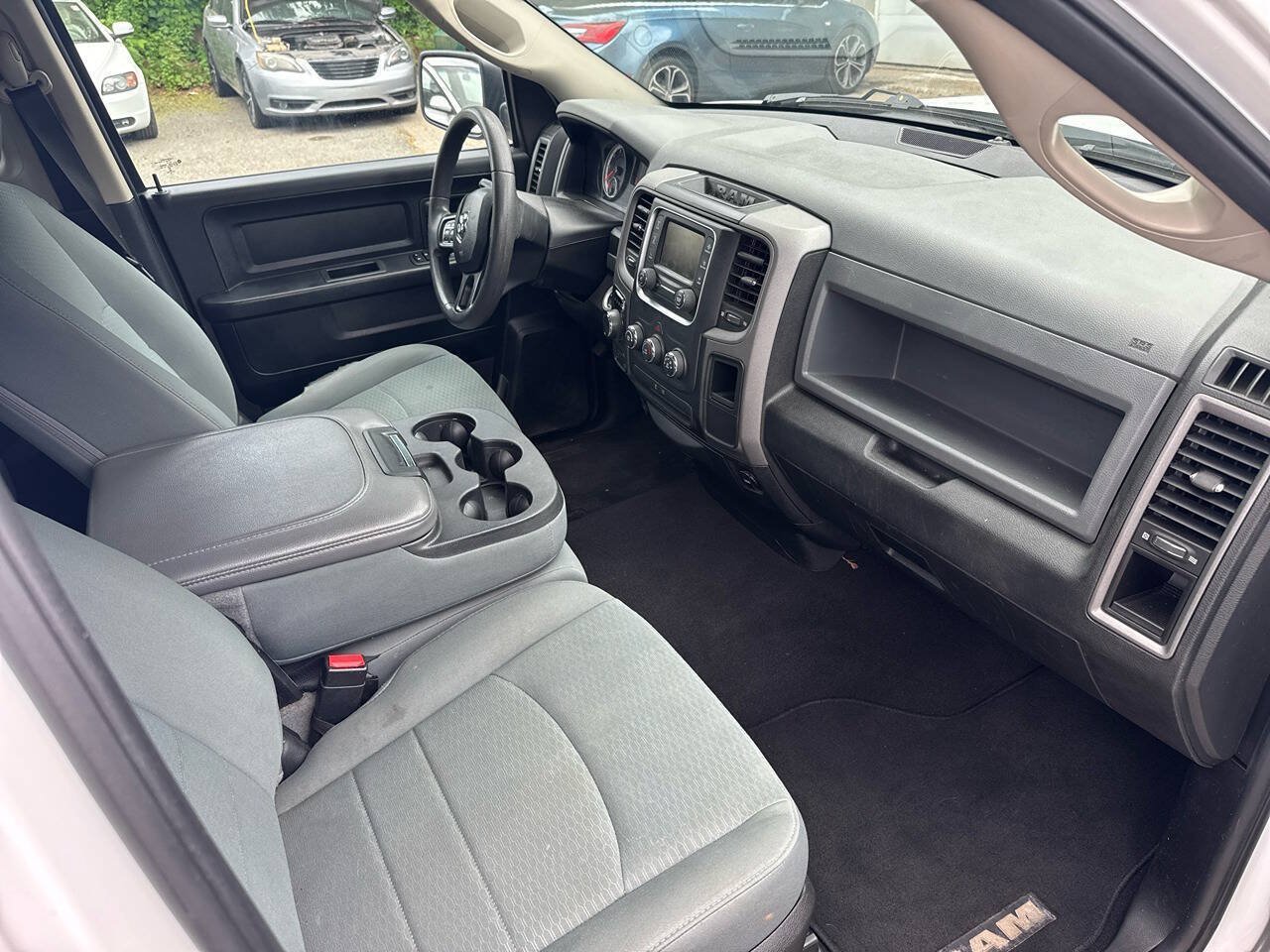 Used 2018 RAM 1500 Express w/ Express Value Package AWD/4WD image 15