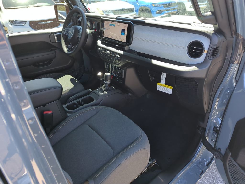 New 2026 Jeep Gladiator Sport AWD/4WD image 33