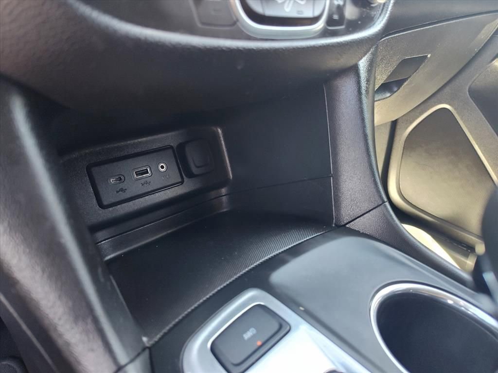 Used 2020 Chevrolet Equinox LT AWD/4WD image 20