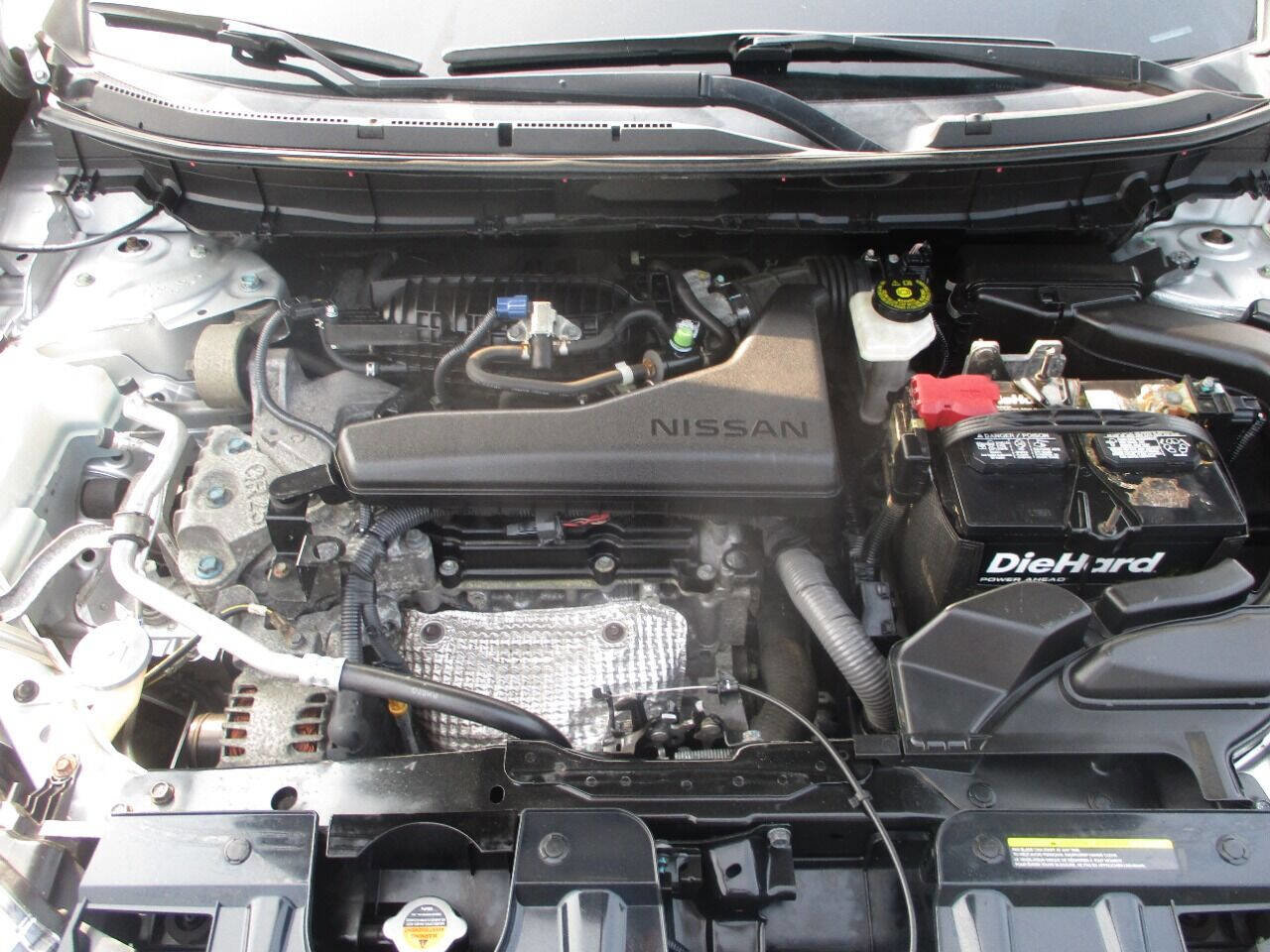 Used 2018 Nissan Rogue S image 20