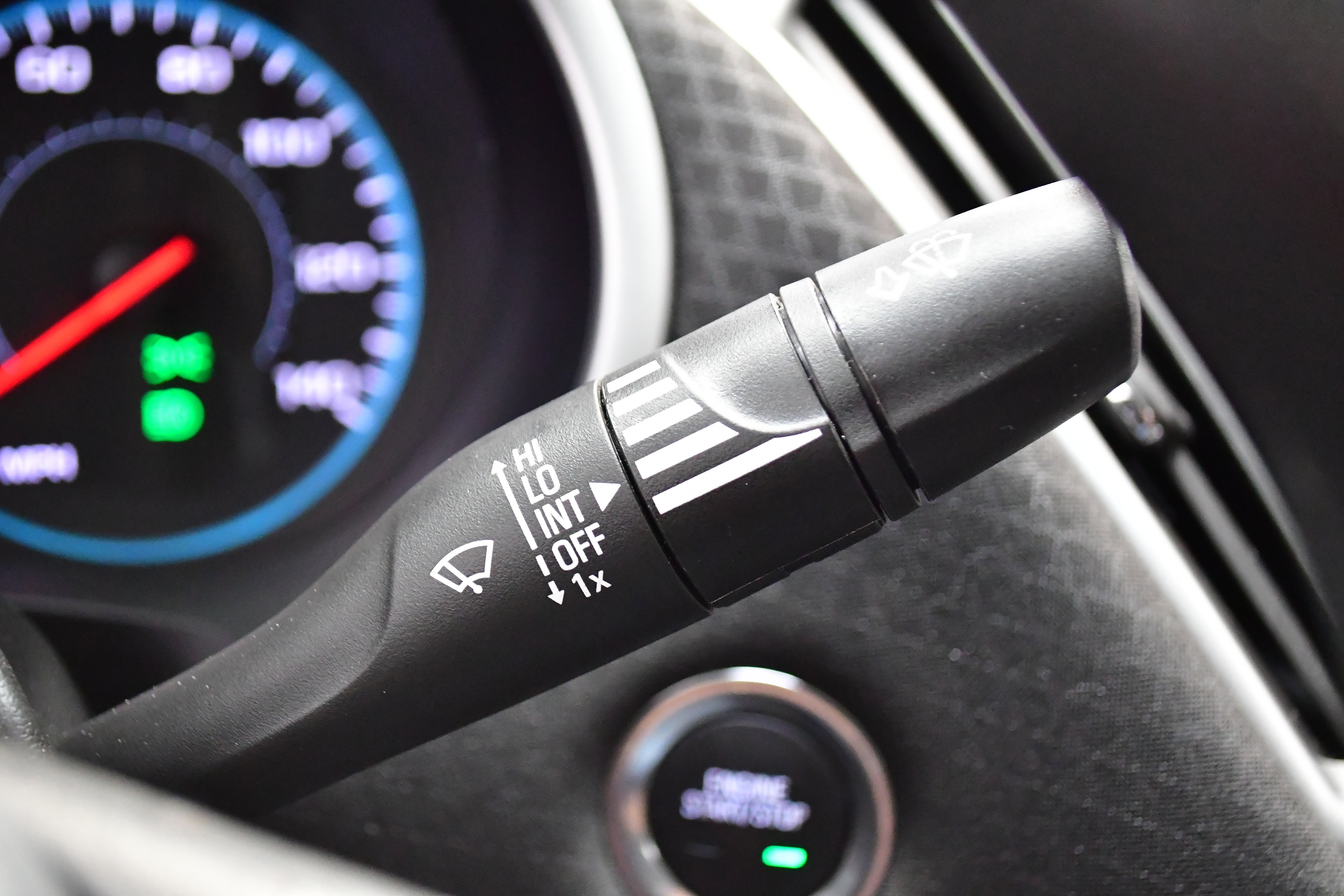 Used 2024 Chevrolet Malibu LT image 40