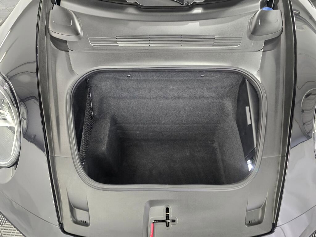 Certified 2023 Porsche 911 Turbo AWD/4WD image 11