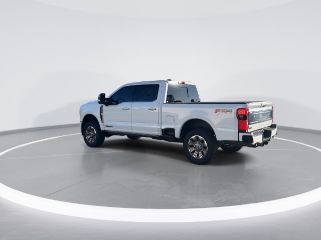 Used 2024 Ford F250 Platinum w/ FX4 Off-Road Package AWD/4WD image 5