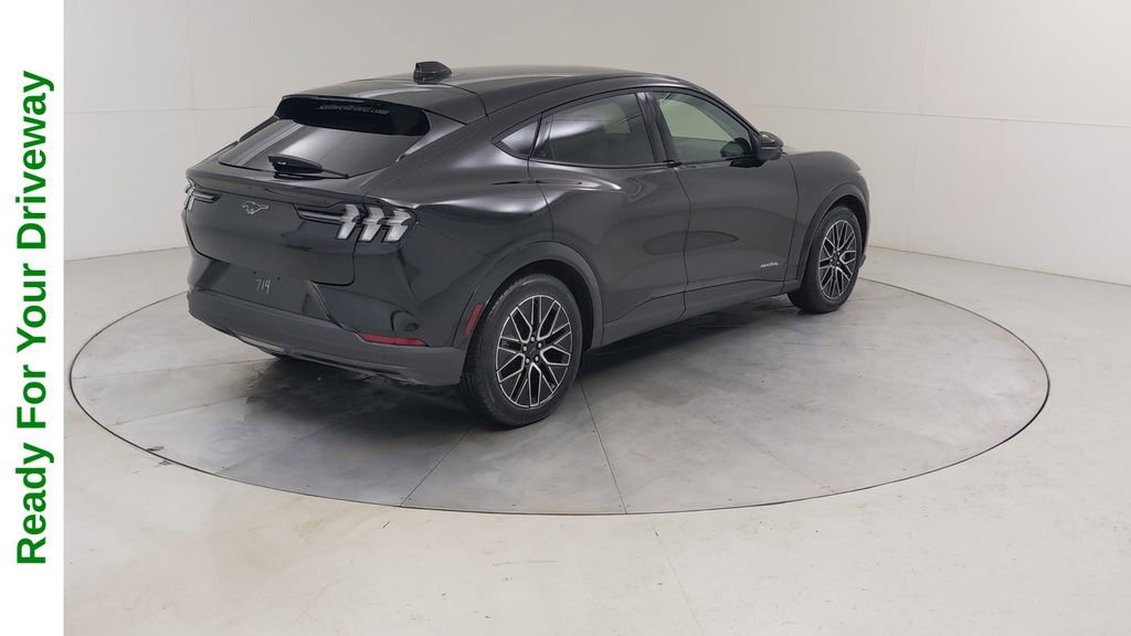 Certified 2025 Ford Mustang Mach-E Premium image 15