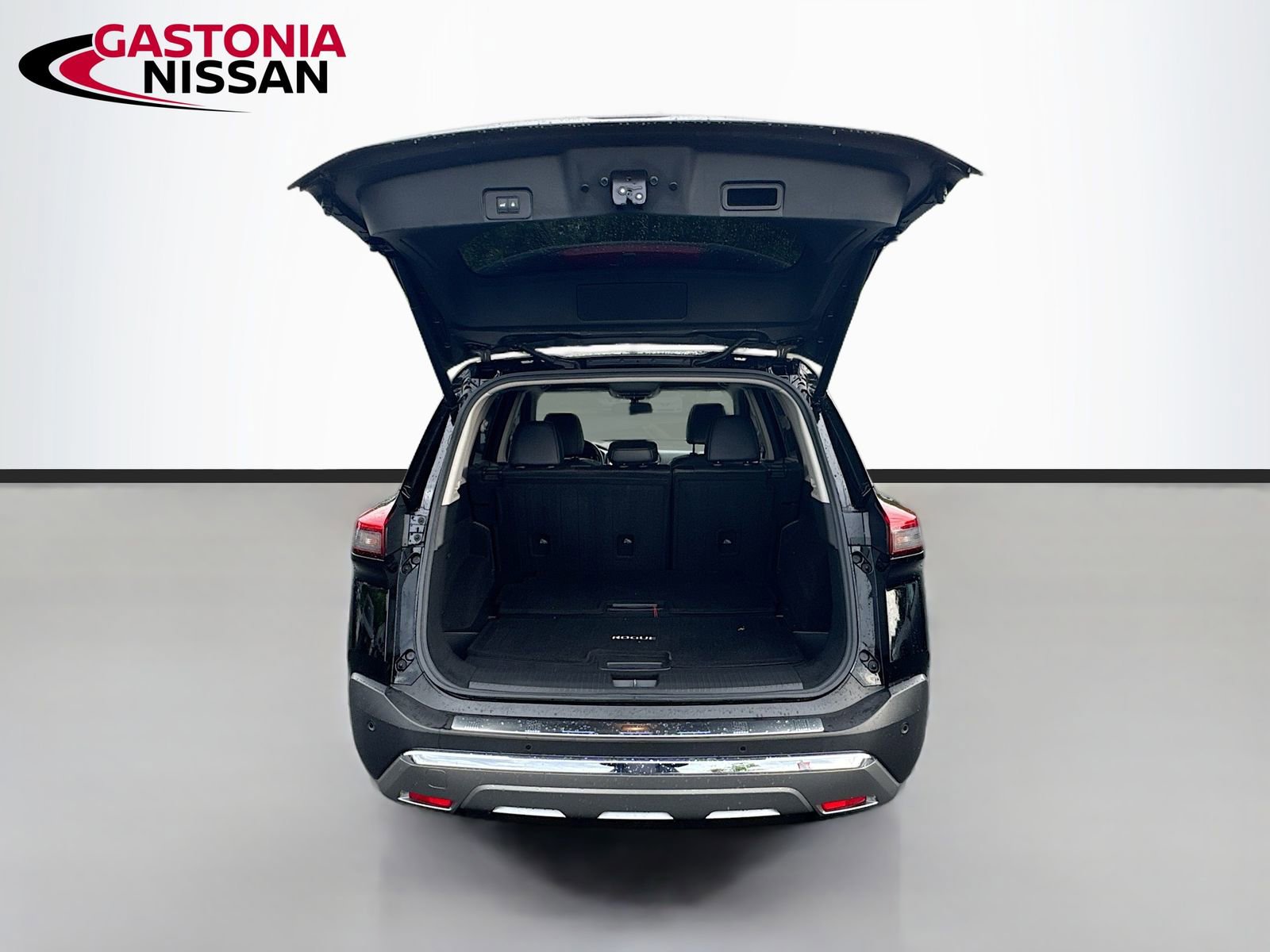 Used 2021 Nissan Rogue Platinum AWD/4WD image 36