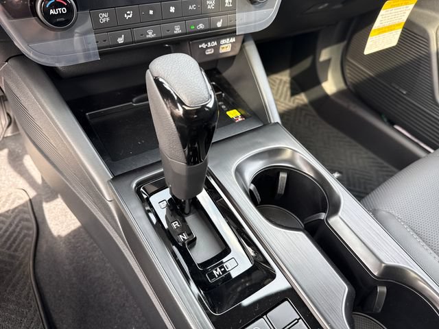 New 2026 Subaru Outback Limited AWD/4WD image 30