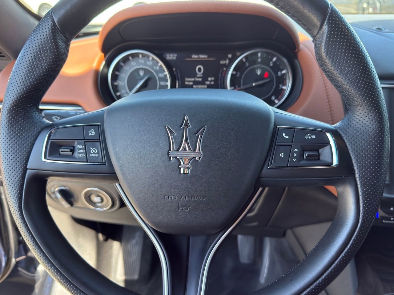 Certified 2022 Maserati Levante GT image 28