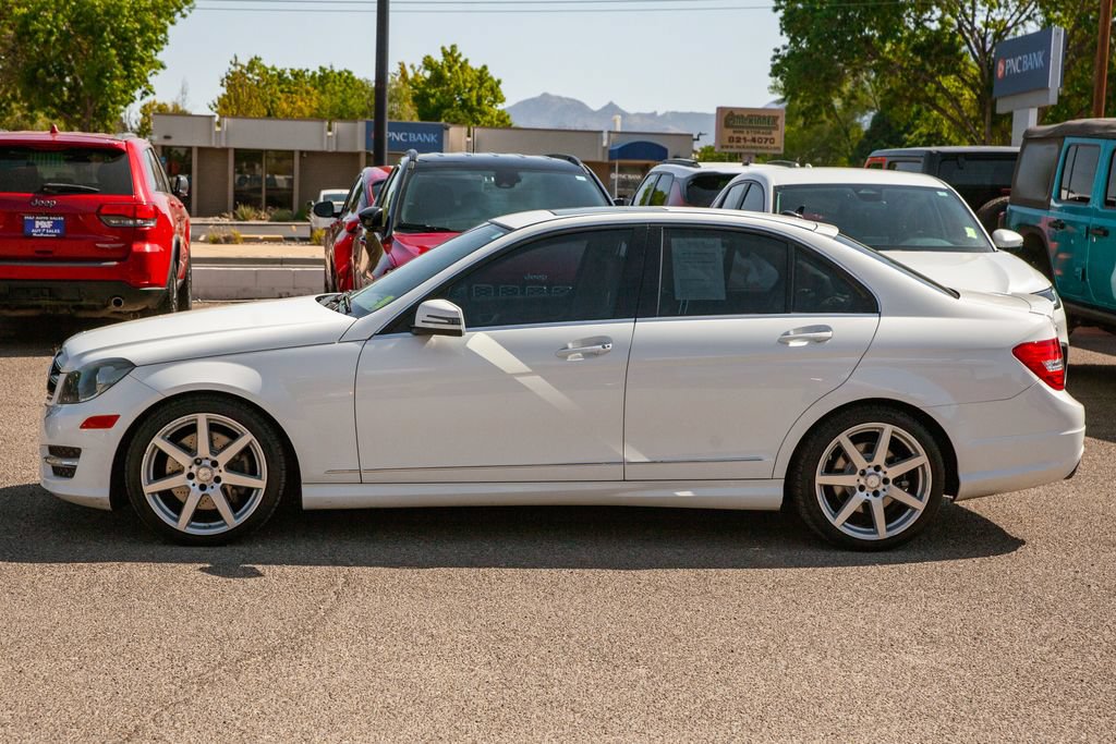 Used 2014 Mercedes-Benz C 300 4MATIC Sedan image 8