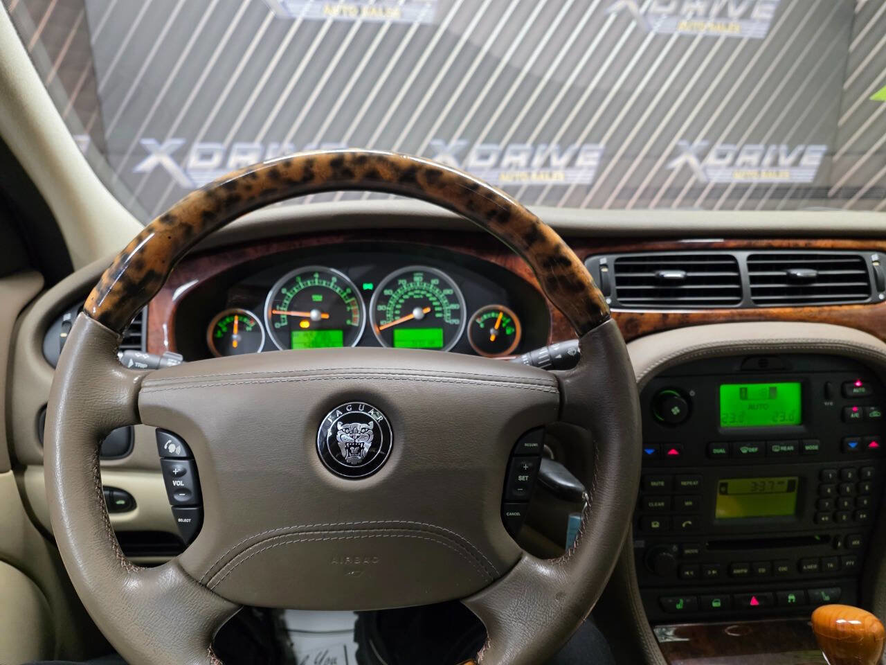 Used 2008 Jaguar S-TYPE 3.0 image 19