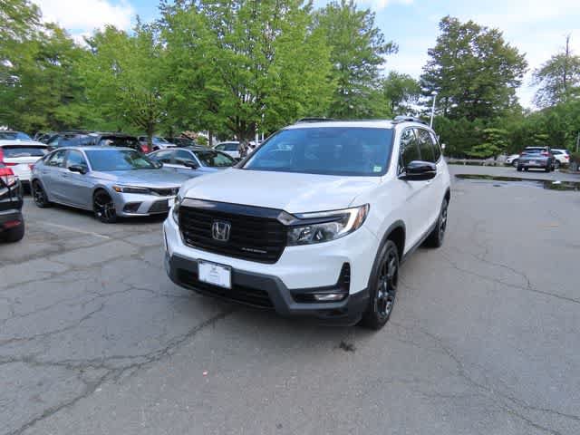 Certified 2024 Honda Passport Black Edition image 1