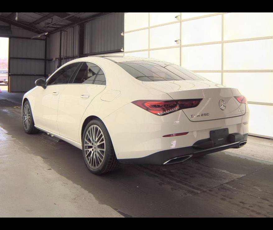 Used 2021 Mercedes-Benz CLA 250 4MATIC w/ Premium Package image 9